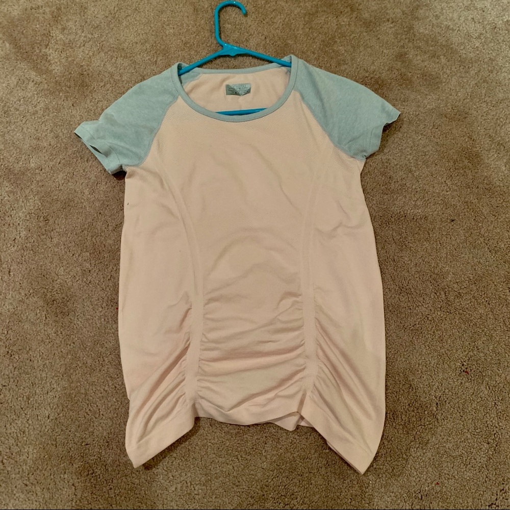 Athleta shirt